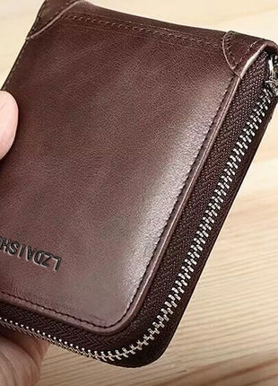 Las carteras para hombres y mujeres son cómodas de llevar y se pueden almacenar en bolsos de bolsillo o tarjeteros. Se están hechos de material PU.