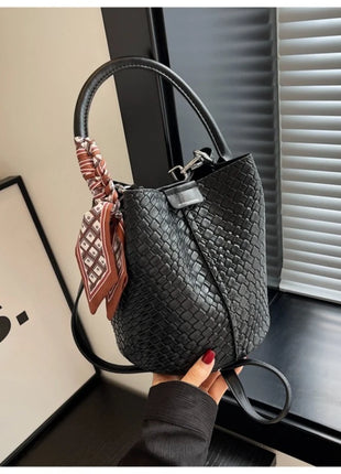 Bolso bandolera cilíndrico de piel sintética para mujer, bolso de hombro de mano de nuevo estilo a la moda, bolso tipo cubo para ir al trabajo de gran capacidad
