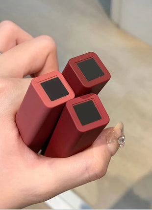 Cappuvini Matte Velvet Lip Glaze Hidratante Suave Lápiz labial de larga duración Maquillaje Brillo de labios