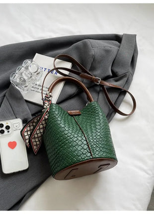 Bolso bandolera cilíndrico de piel sintética para mujer, bolso de hombro de mano de nuevo estilo a la moda, bolso tipo cubo para ir al trabajo de gran capacidad