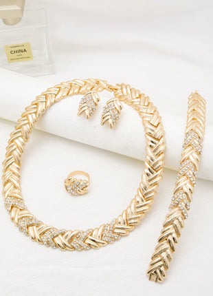 Conjunto de joyería de Dubái para mujer, collar de lujo chapado en oro de 18 quilates, pendientes, pulsera y anillo, joyería para fiesta de boda, tendencia