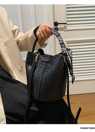 Bolso tipo cubo tejido a mano para mujer, Mini bolso tipo cubo con cadena, bandolera para mujer, bolso Hobo de verano