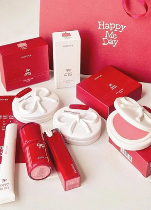 Joocyee-Juego de cosméticos de la serie limitada de cumpleaños, esmalte de labios rojo en polvo, crema colorete, brillo de labios, crema de manos, caja de regalo de cumpleaños