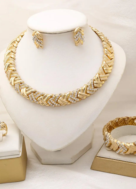 Conjunto de joyería de Dubái para mujer, collar de lujo chapado en oro de 18 quilates, pendientes, pulsera y anillo, joyería para fiesta de boda, tendencia