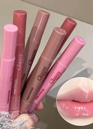 Brillo labial con vitamina E, suero labial hidratante y voluminizador, brillo labial con color, bálsamo labial humectante para labios brillantes, translúcidos y suaves.