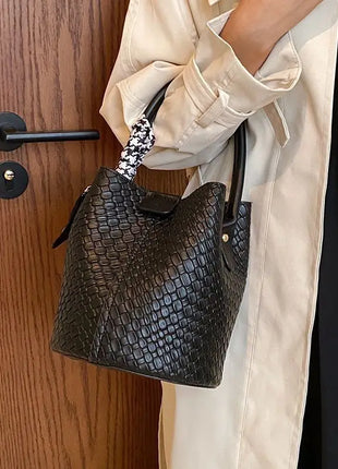 Bolso tipo cubo tejido a mano para mujer, Mini bolso tipo cubo con cadena, bandolera para mujer, bolso Hobo de verano