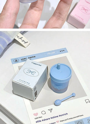 Cappuvini Juice Taza de paja Mascarilla para labios con sabor a fruta Hidratante para el día y la noche en otoño e invierno Previene la sequedad Hidratante duradero Mejora las líneas de los labios Cuidado profundamente hid